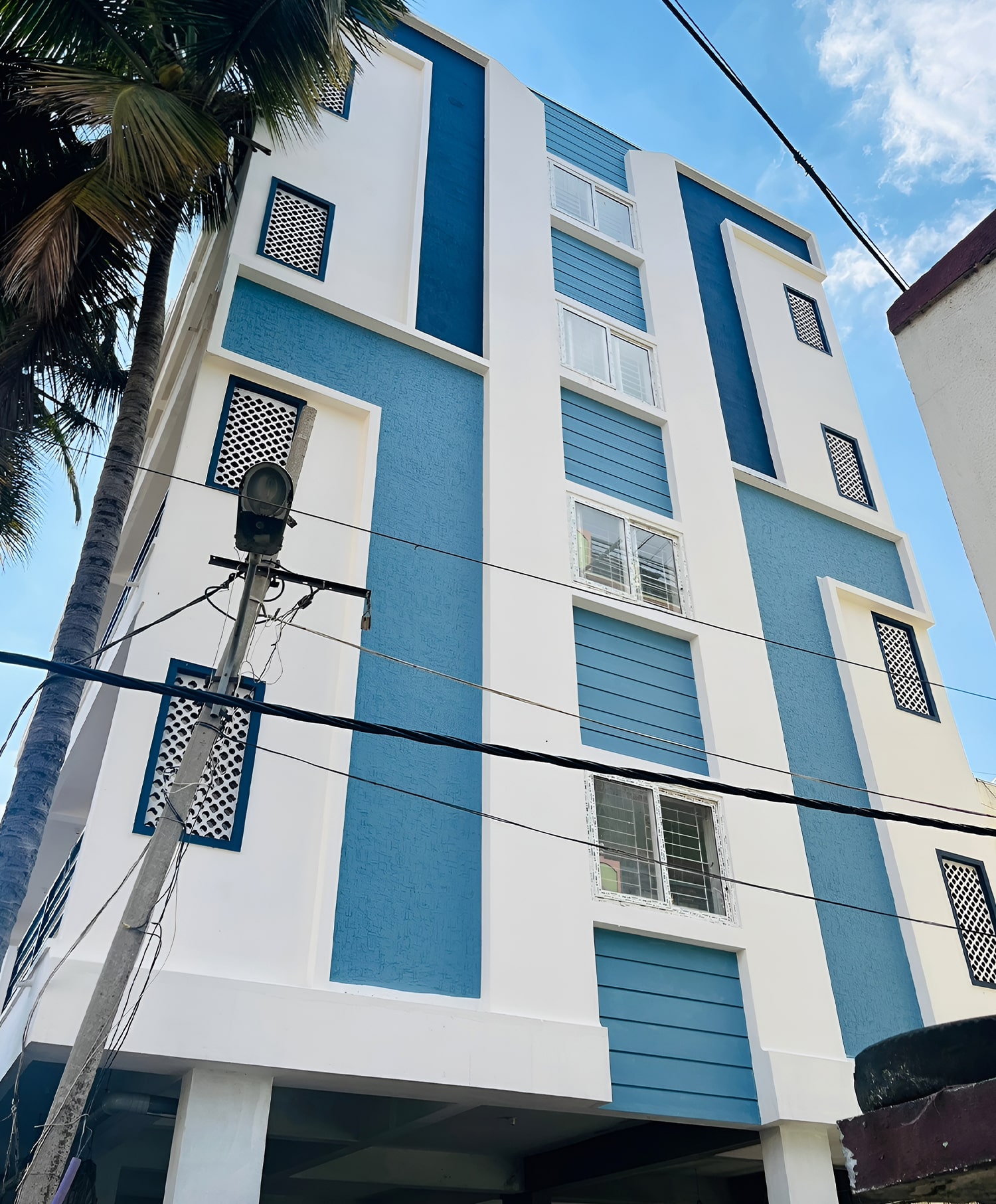 Eaves Group - Construction